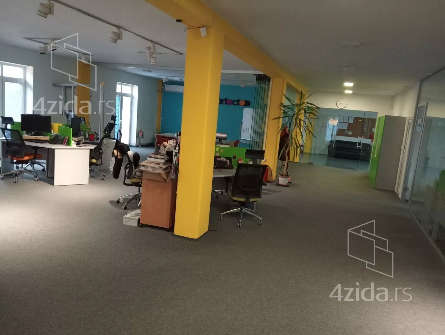 Poslovni prostor | 4zida