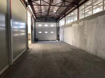 INDUSTRIJSKA ZONA | 4zida.rs