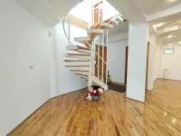 Šestosoban stan | 4zida