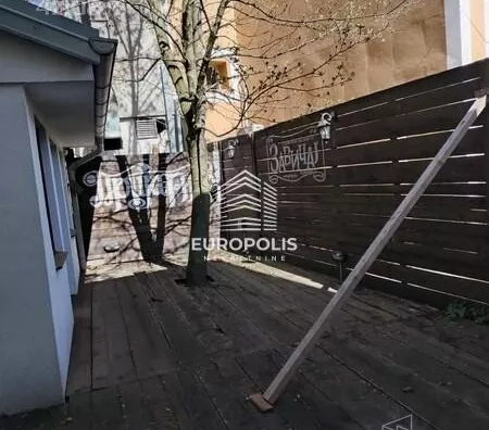 Lokal | 4zida