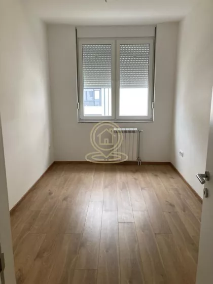 Adamovićevo Naselje | 4zida.rs