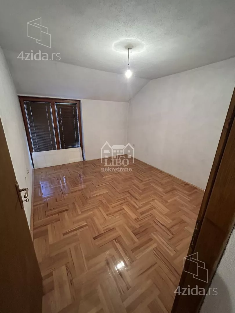 4-etažna kuća | 4zida