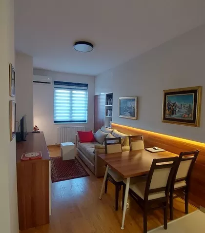 Porodice Trajković 2V | 4zida.rs