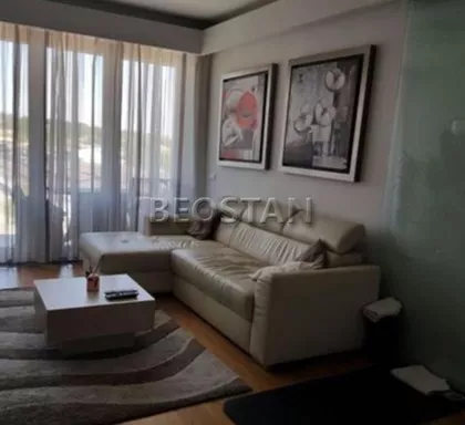 Omladinskih Brigada | 4zida.rs