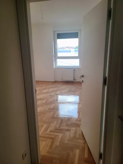 Dositejeva bb | 4zida.rs