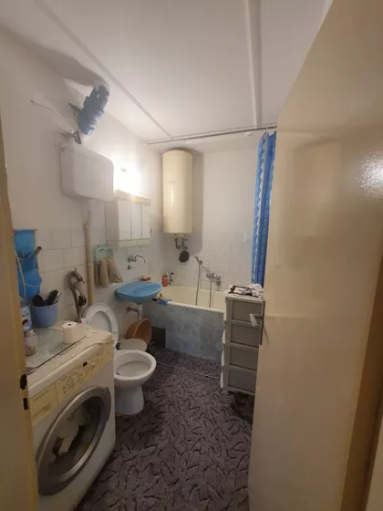 Ledena Stena | 4zida.rs