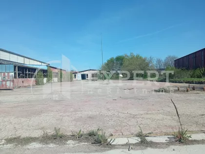 Svetosavska | 4zida.rs