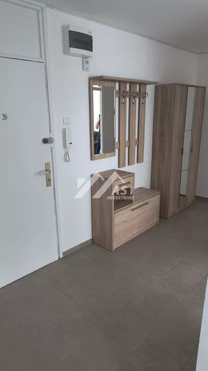 Balzakova | 4zida.rs