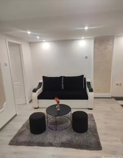 Brigadira Ristića | 4zida.rs