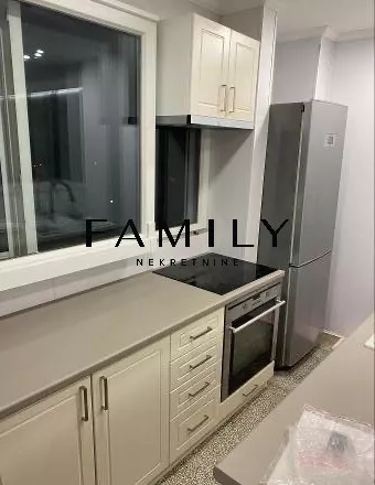 Novo Naselje | 4zida.rs