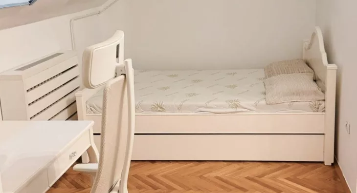 Četvoroiposoban stan | 4zida