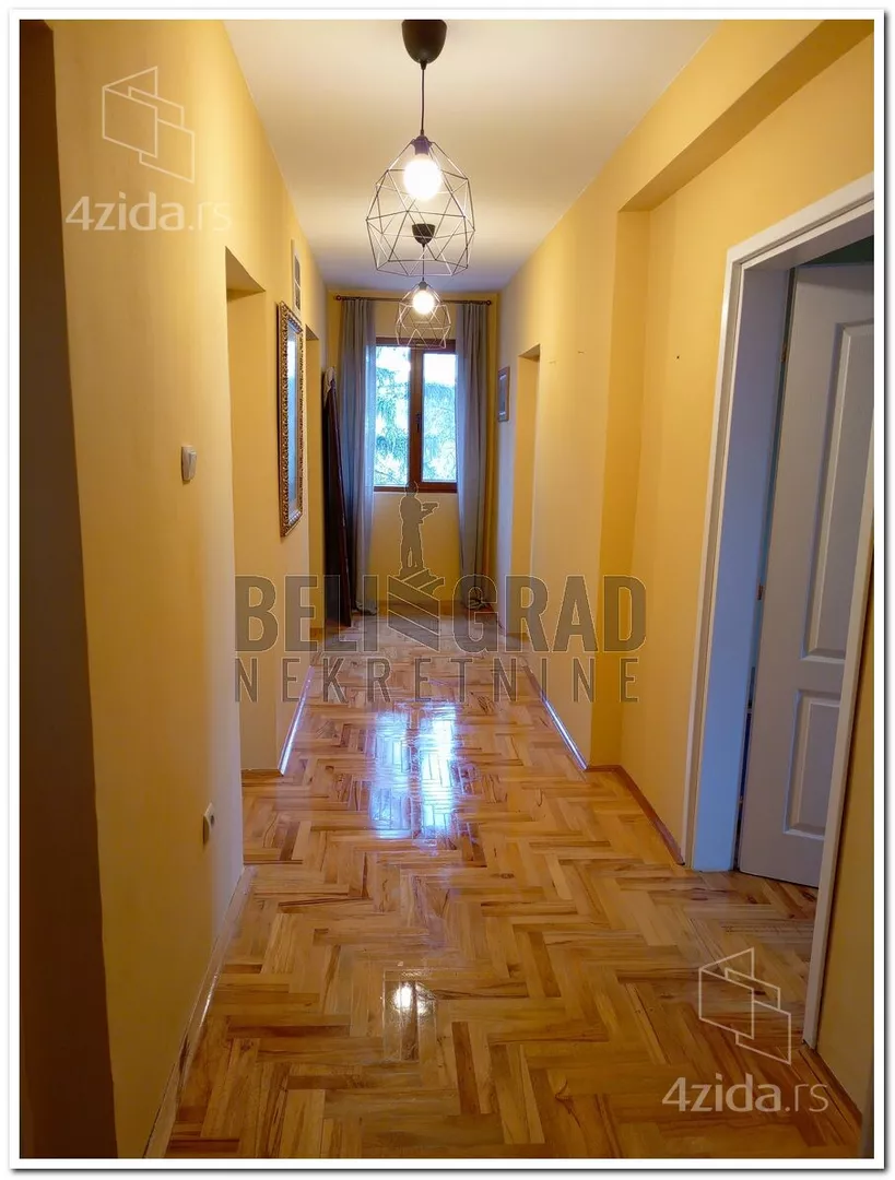 Kuća | 4zida