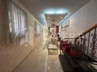 Lokal | 4zida