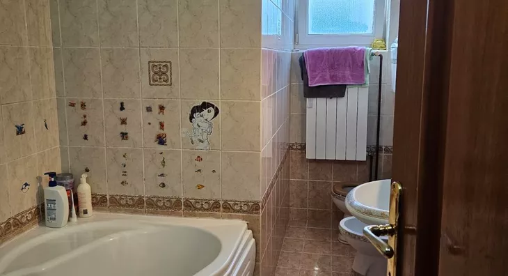 4-etažna kuća | 4zida