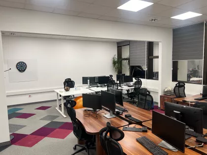 Palmira Toljatija 5 | 4zida.rs