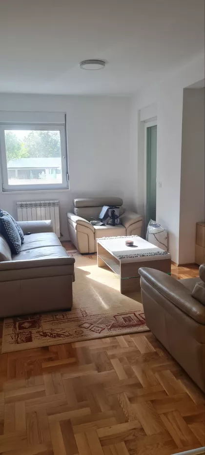 Svetozara Miletića 88 | 4zida.rs