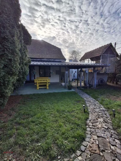 KRNJAČA-SEBEŠ | 4zida.rs