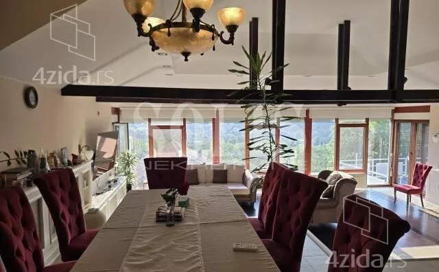 3-etažna kuća | 4zida