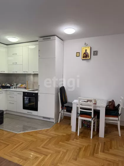 Univerzijade | 4zida.rs