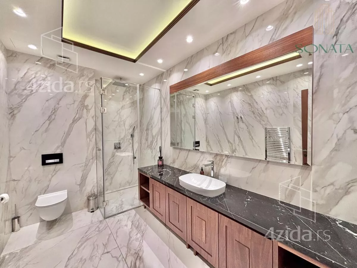 Petosoban stan | 4zida