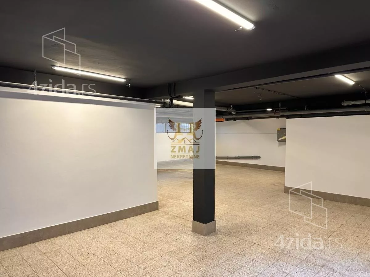 Poslovni prostor | 4zida