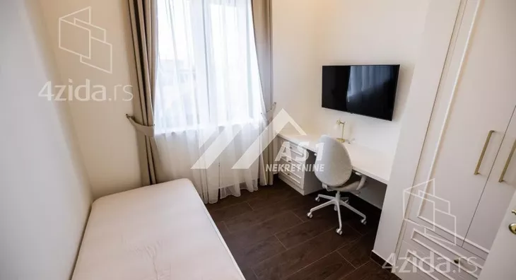 Petosoban stan | 4zida