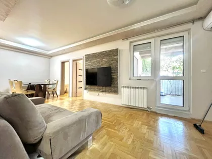 Šejkina | 4zida.rs