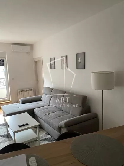 Kneza Danila | 4zida.rs