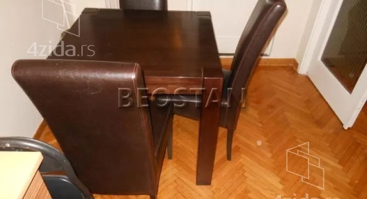 Troiposoban stan | 4zida