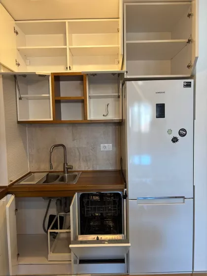 Autokomanda | 4zida.rs