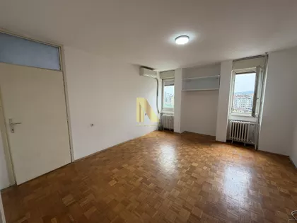 Bulevar Oslobođenja | 4zida.rs