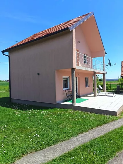 Zvezd | 4zida.rs