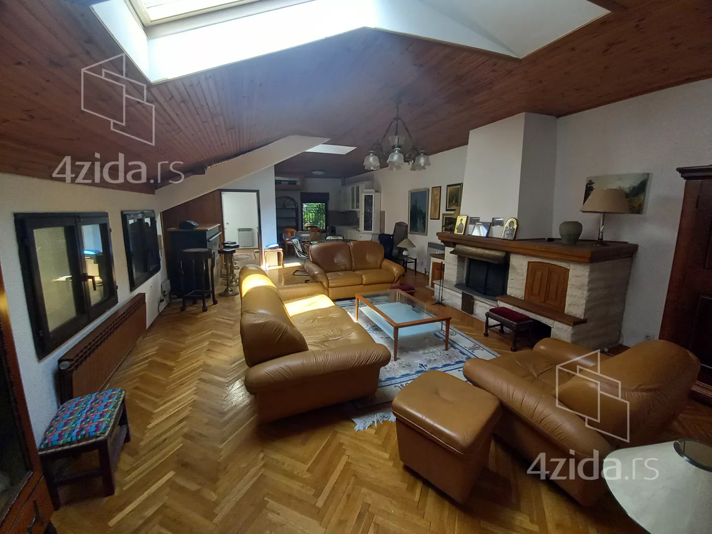 Kancelarija | 4zida