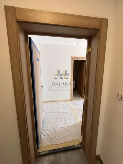 Stari Banovci | 4zida.rs
