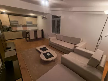 Trg Kralja Aleksandra Ujedinitelja | 4zida.rs