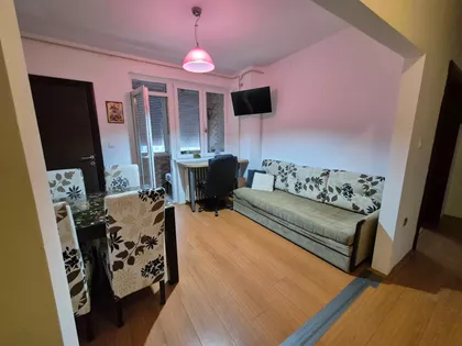 Srete Mladenovića | 4zida.rs