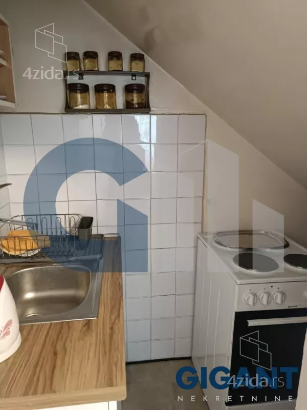 Jednosoban stan | 4zida