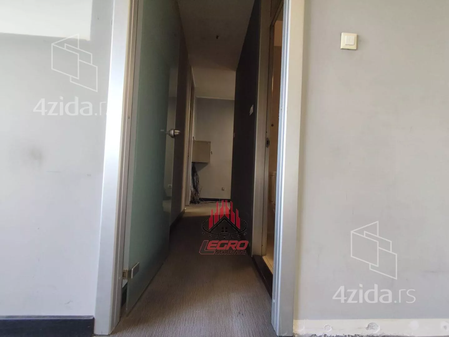 Četvoroiposoban stan | 4zida