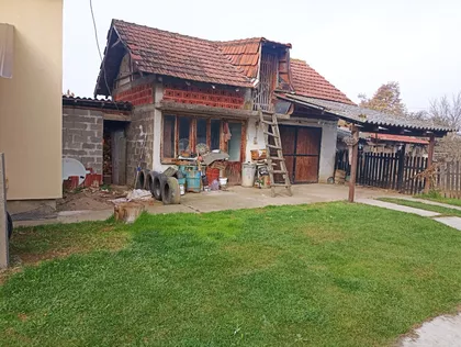 Majur | 4zida.rs