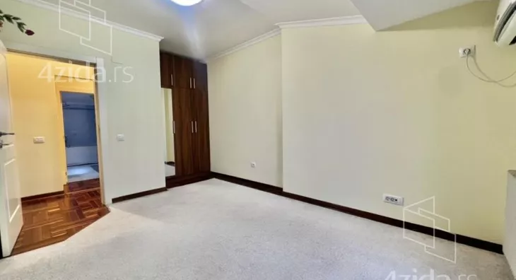 4-etažna kuća | 4zida