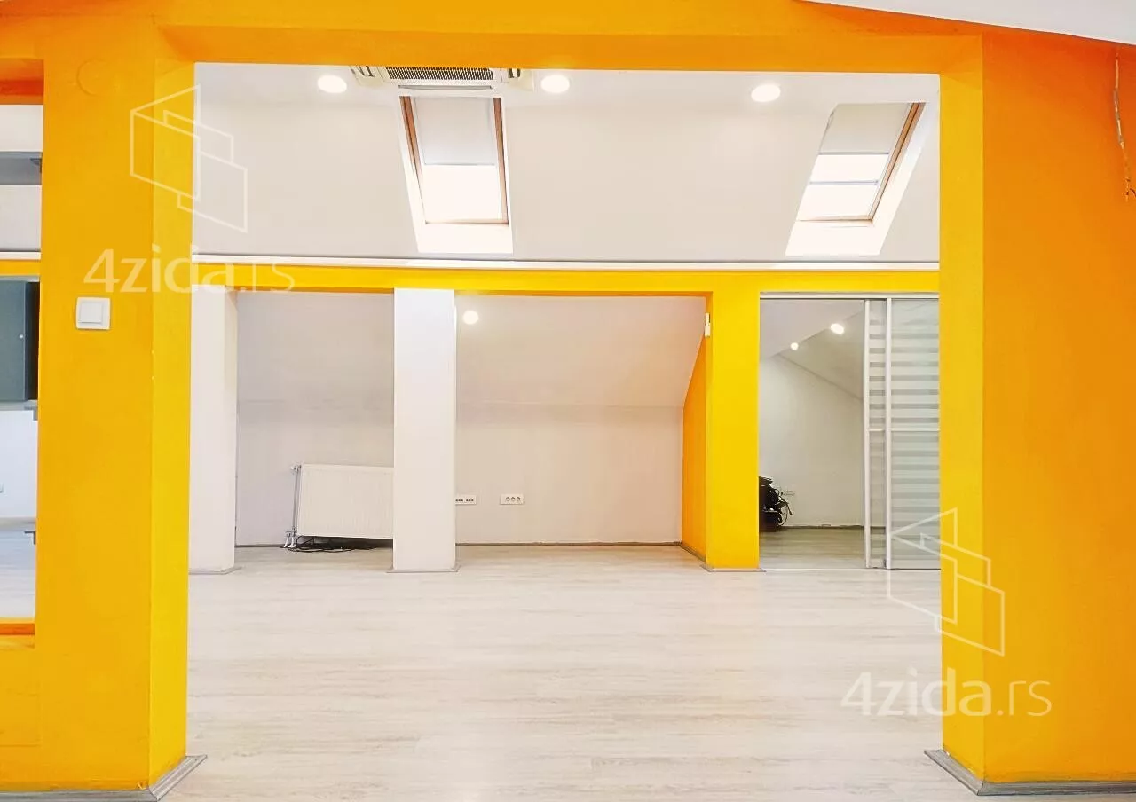 Poslovni prostor | 4zida