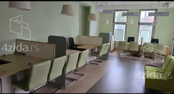 Poslovni prostor | 4zida