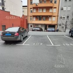 Parking | 4zida