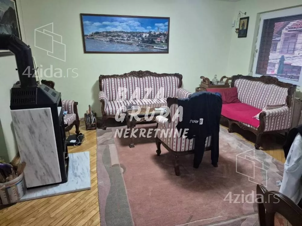 3-etažna kuća | 4zida
