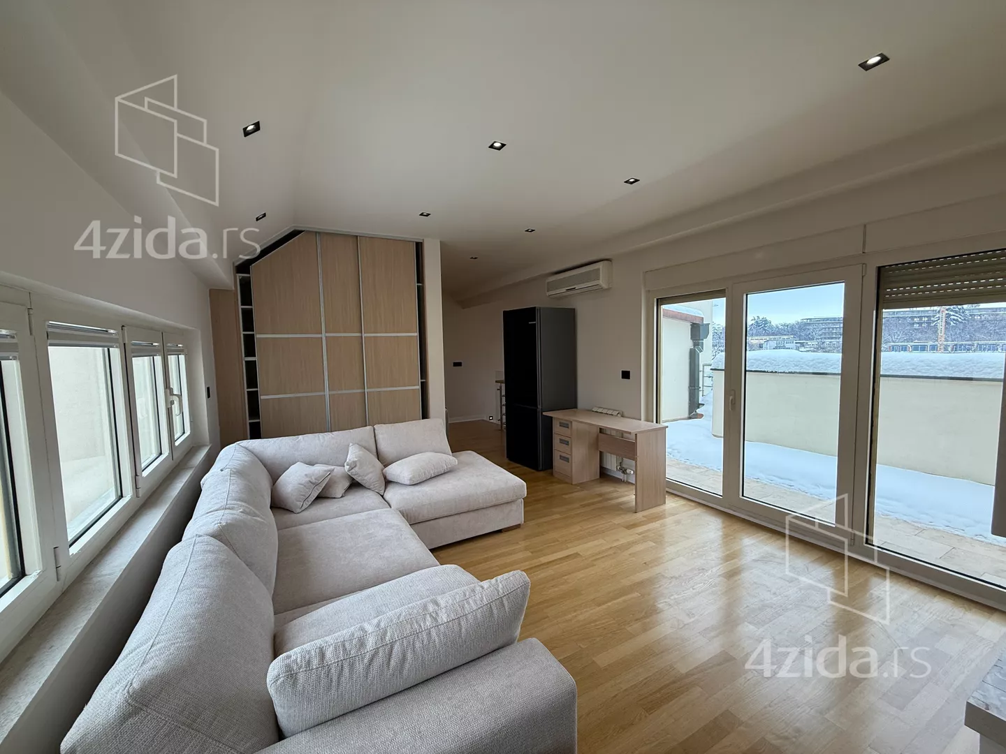 3-etažna kuća | 4zida