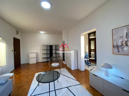 Pasterova | 4zida.rs