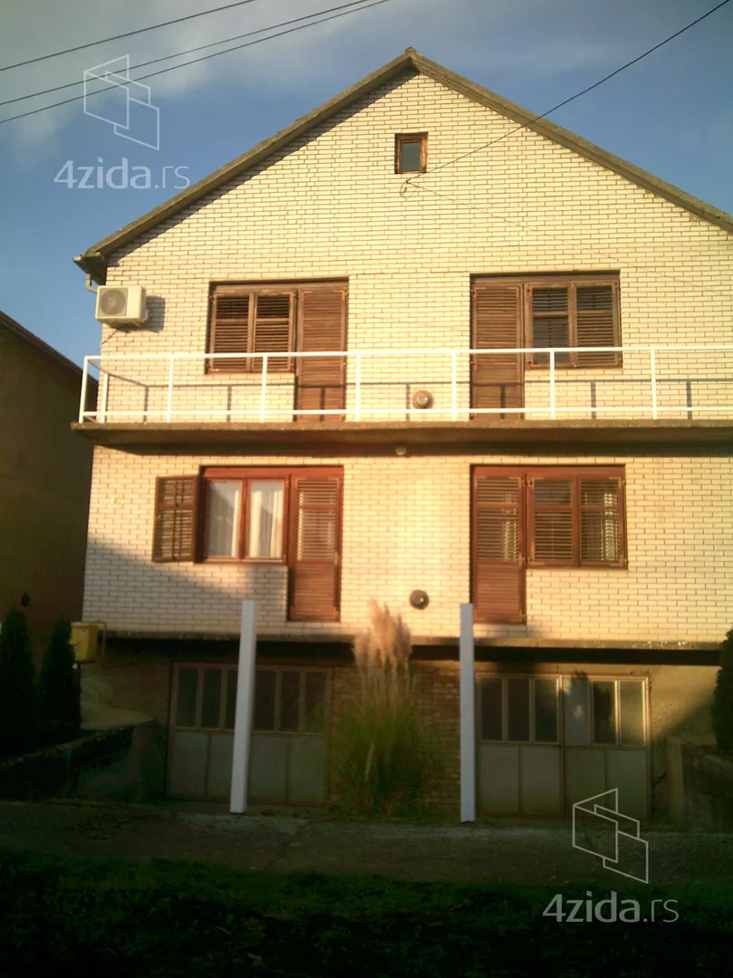 3-etažna kuća | 4zida