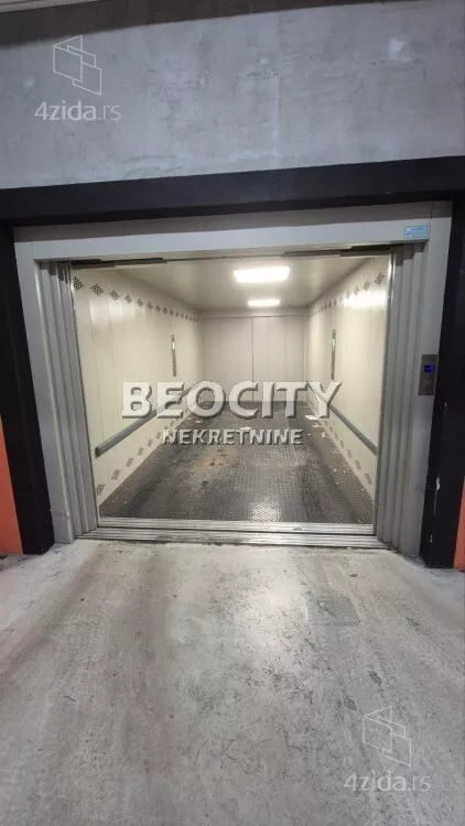 Garaža/Parking | 4zida