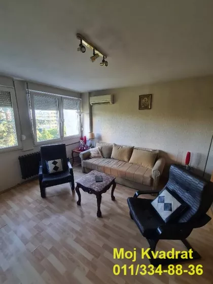 Ustanička | 4zida.rs
