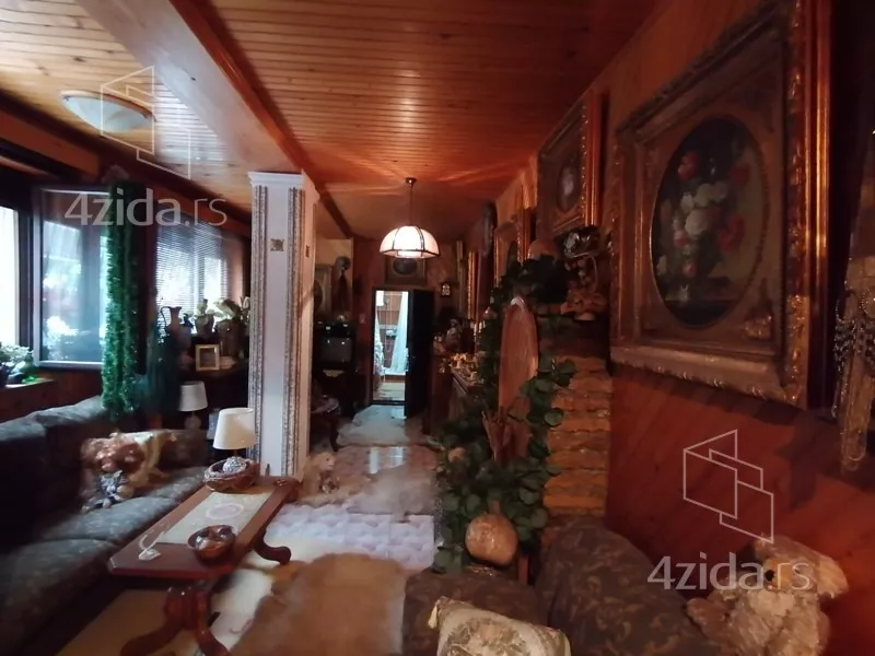 Kuća | 4zida
